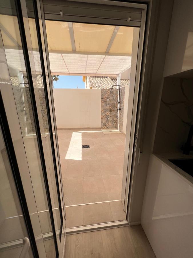Апартаменты Bonito Adosado Con Piscina A 200 M De La Playa El Mojon  Экстерьер фото